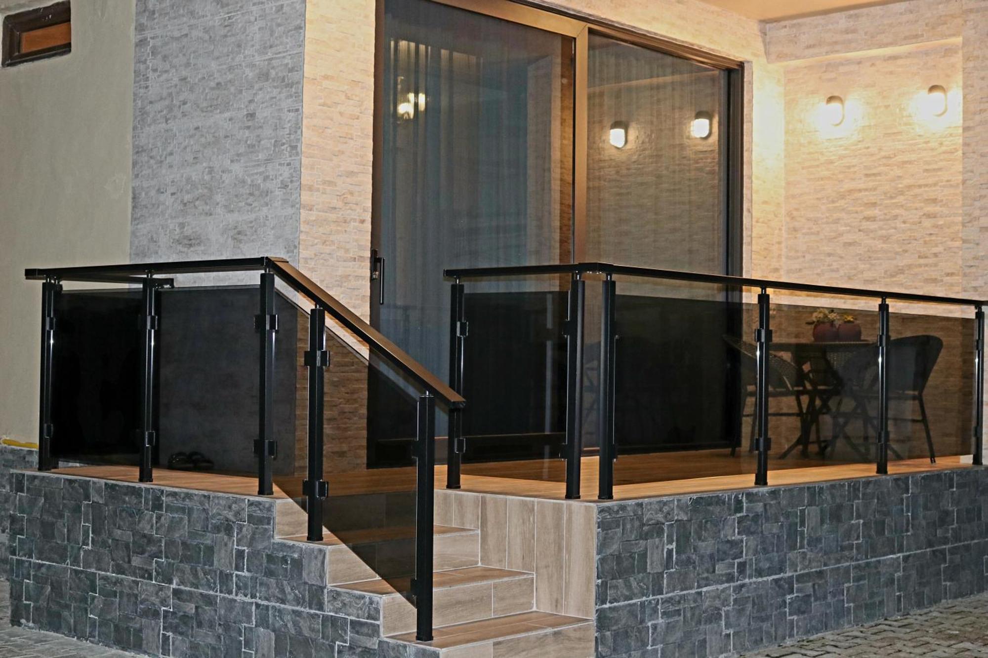 Apartment Near The Sea 1 코불레티 외부 사진