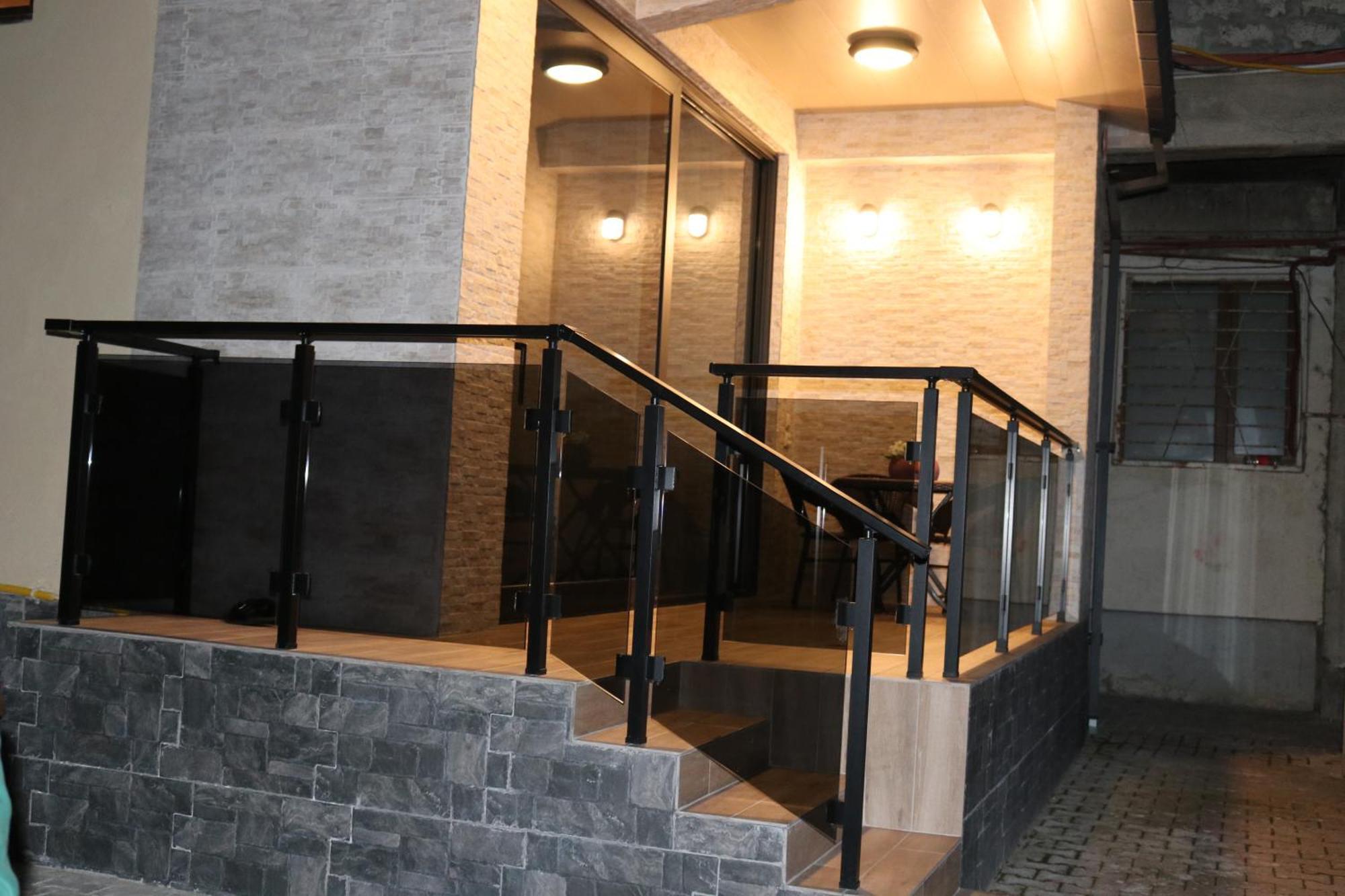 Apartment Near The Sea 1 코불레티 외부 사진