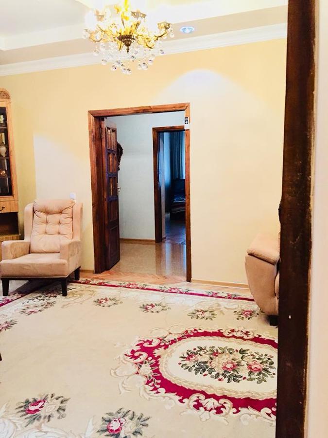 Apartment Near The Sea 1 코불레티 외부 사진