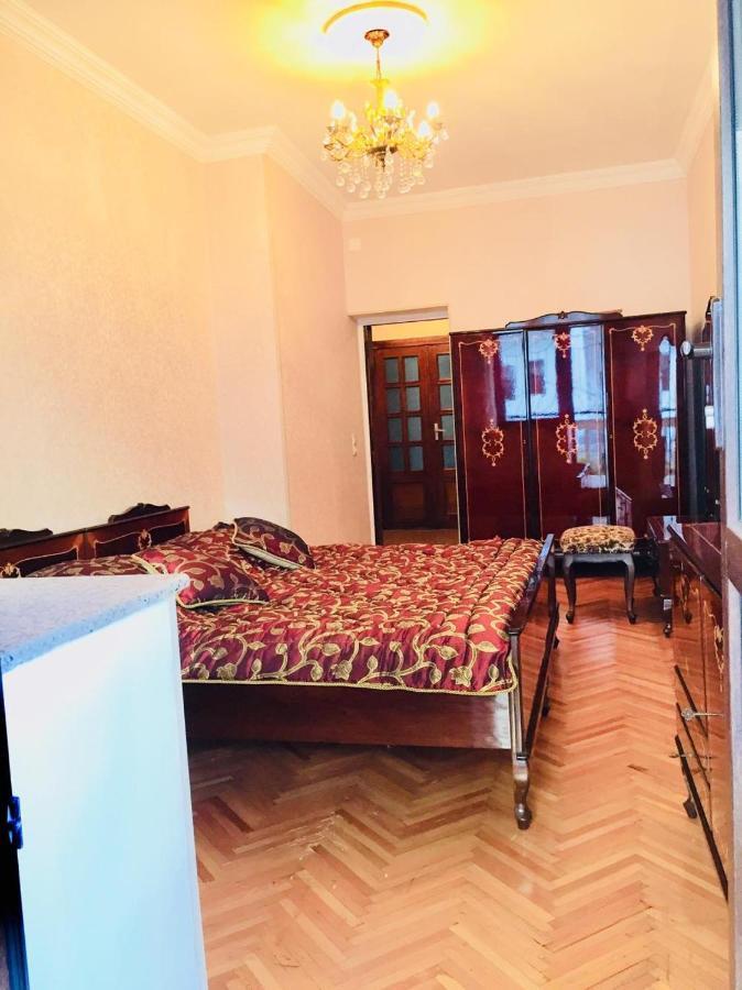 Apartment Near The Sea 1 코불레티 외부 사진